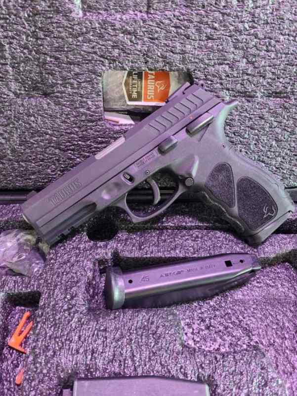 Taurus TH45 SA/DA .45 ACP pistol, brand new