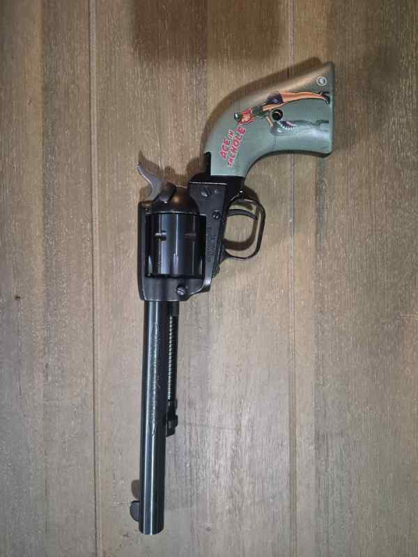 Heritage .22lr "Pin Up" Lng Brl 5rd Single Action