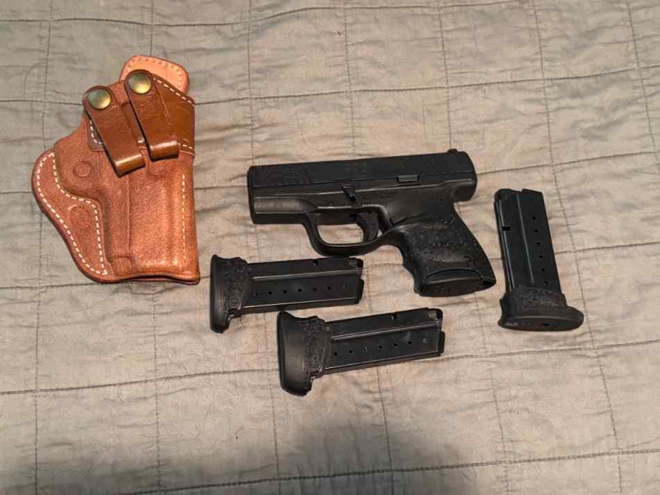 Walther PPS M2,  4 Mags