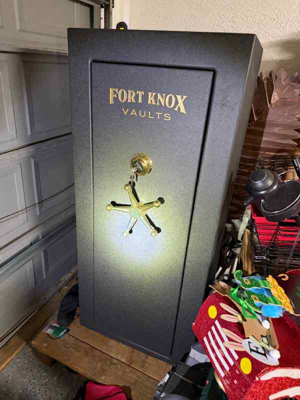 Fort Knox Defender Safe